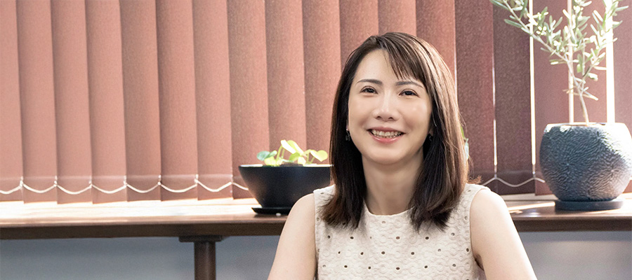 代表取締役　加納　綾